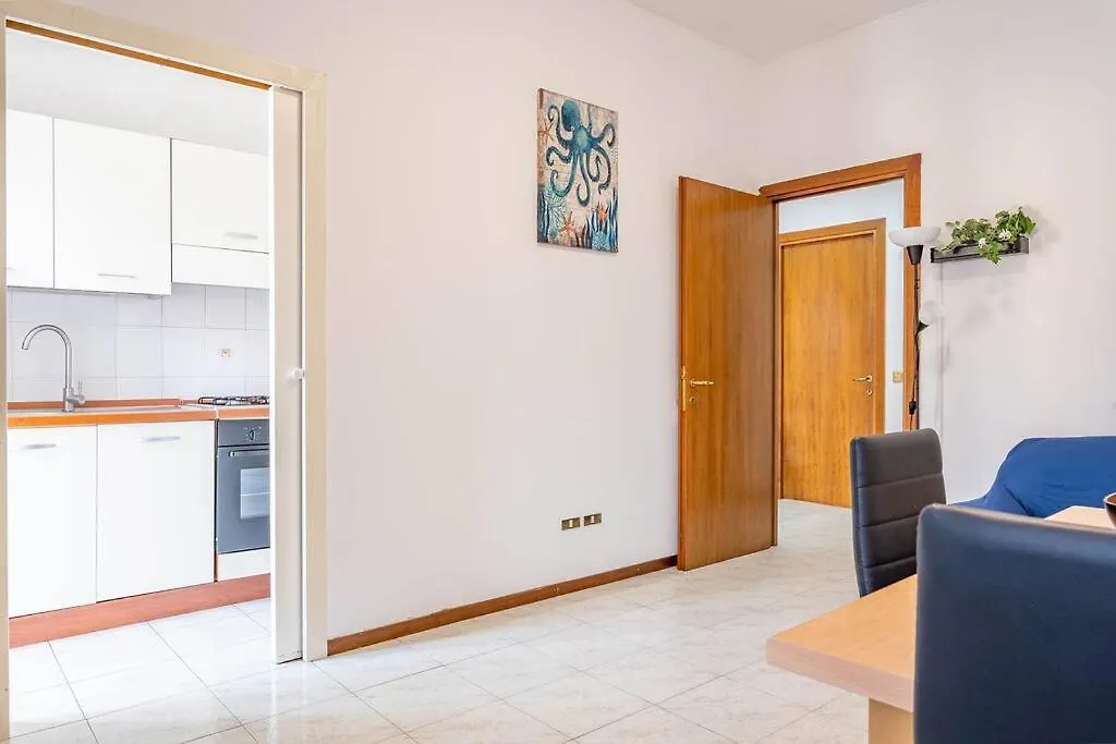 Guest Planet - Intero Bilocale Crescenzago M2 Apartment Milan
